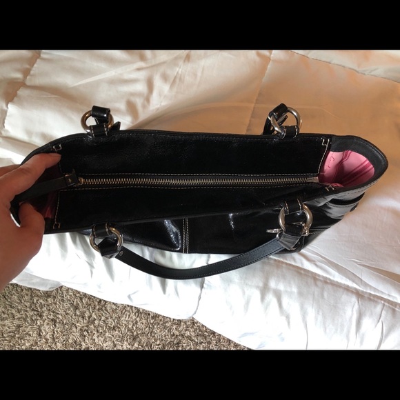 Coach patent leather shoulder bag - Picture 5 of 5